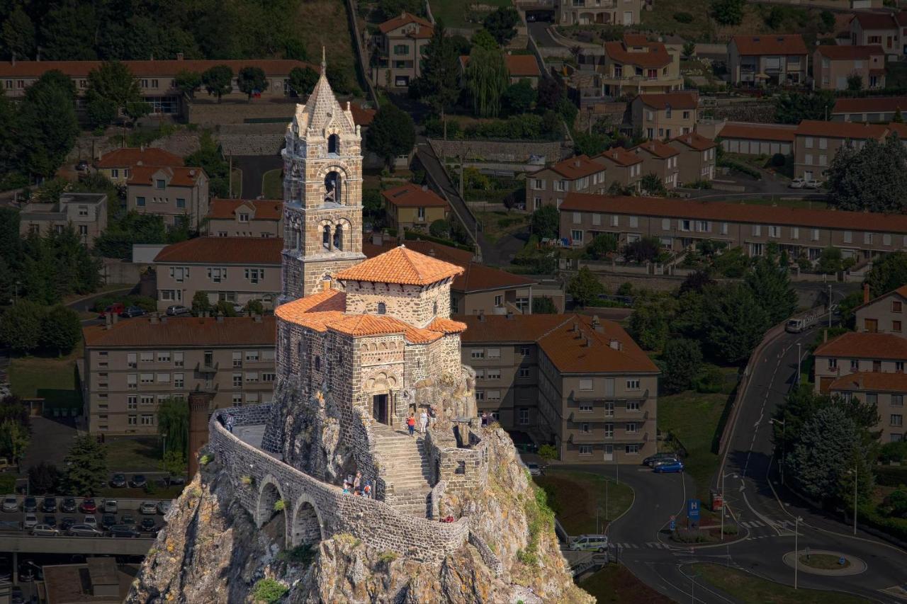 Le Raphael Centre Historique Apartment Le Puy-en-Velay ภายนอก รูปภาพ